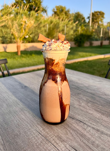 Comentarii opinii despre Garden Coffee - Bakery - Drinks - Food