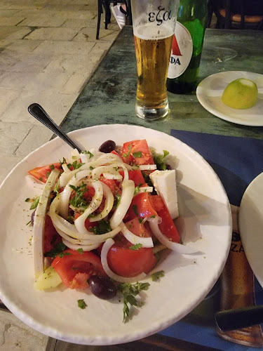 Αγκαλίτσας και στα Λαδάδικα - Γαστρονομία και φιλοξενία