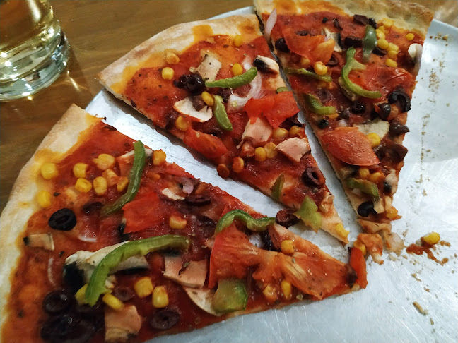 Pizza Το Κάστρο - Γαστρονομία και φιλοξενία