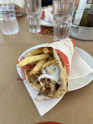 Opinii despre Ψητοπωλείο - Ο Γύρος Της Πλατείας - Αργοστόλι în Αργοστόλι - Γαστρονομία και φιλοξενία