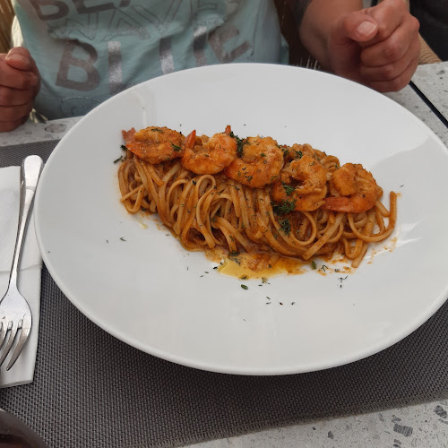 Okyalos Sea Food Restaurant - Νέος Μαρμαράς