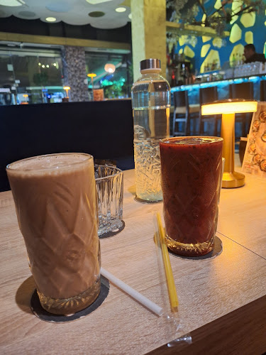 Opinii despre EGOISTA Cafe Bar în Θεσσαλονίκη - Γαστρονομία και φιλοξενία