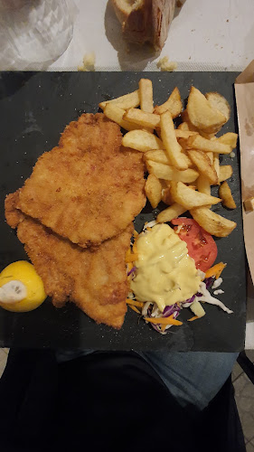 Ταβέρνα "Οινοφροντιστήριον ΕΞΑΡΧΟΣ ΤΣΑΡΔΑΚΑΣ" Ελληνική κουζίνα, Ψητά στη σούβλα. - Γαστρονομία και φιλοξενία