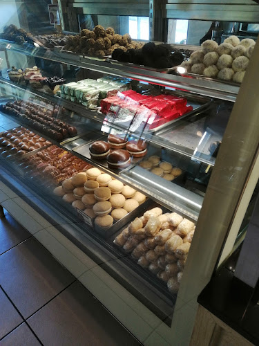 Ελληνιον - Γαστρονομία και φιλοξενία