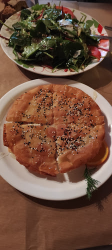 Μεζεδοπωλείο Η Παλιά Αθήνα - Γαστρονομία και φιλοξενία