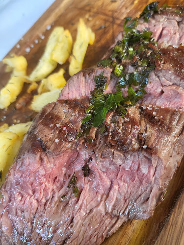 Comentarii opinii despre Τζουτζούκα