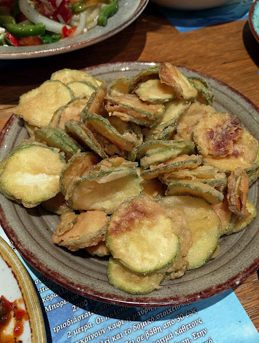 Opinii despre Giousouro în Νέα Αλικαρνασσός - Γαστρονομία και φιλοξενία