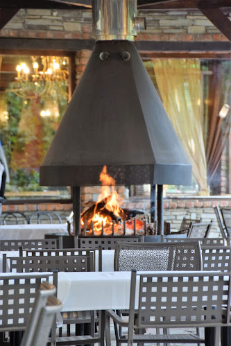 Εστιατόριο Λουτρων - Γαστρονομία και φιλοξενία