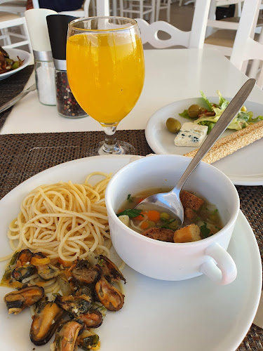 Opinii despre Xa su Crepes Sandwich Cafe în Ρέθυμνο - Γαστρονομία και φιλοξενία