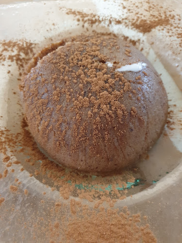 Λαδόκολλα - Γαστρονομία και φιλοξενία