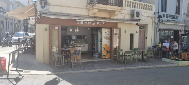 Opinii despre John's Pie Coffee & Sandwich în Ρέθυμνο - Γαστρονομία και φιλοξενία