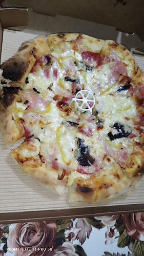 Opinii despre Broken Cup în Πολύγυρος - Γαστρονομία και φιλοξενία