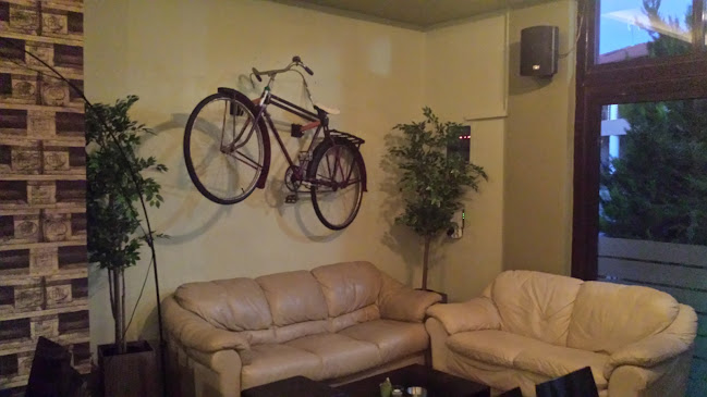 Friends Cafe-Bar - Γαστρονομία και φιλοξενία