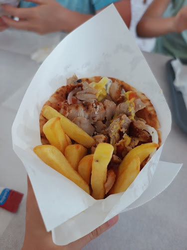 Opinii despre Πιτσαρία "Ολυμπία" în Νέα Σίλατα - Γαστρονομία και φιλοξενία