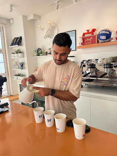 Λεωφ. Αιγαίου 56, Χίος 821 00