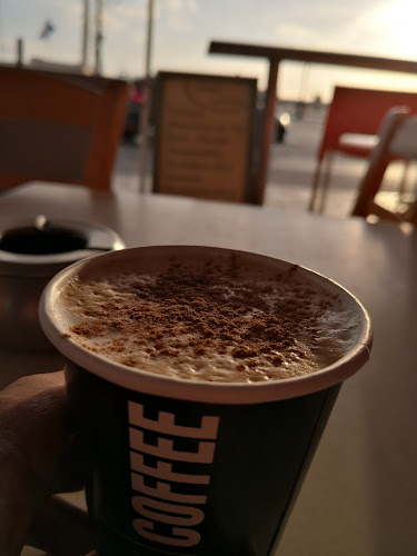 Εξεδρα. Μικρές Γεύσεις - Τήνος