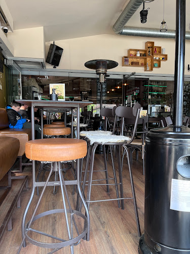 Mple Factory Coffees,Brunch & Drinks - Γαστρονομία και φιλοξενία