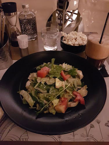 Xalavro Open Bar Restaurant - Γαστρονομία και φιλοξενία