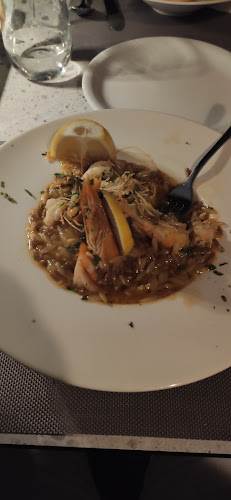 Okyalos Sea Food Restaurant - Νέος Μαρμαράς