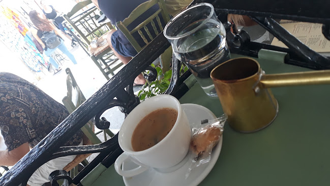 Cafe Symposium Paros