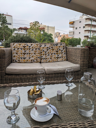 mon mont cafe bar - Γαστρονομία και φιλοξενία