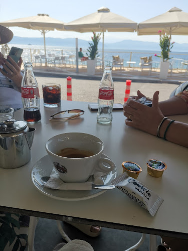 Opinii despre Apollon Music Cafe în Λουτρά Αιδηψού - Γαστρονομία και φιλοξενία