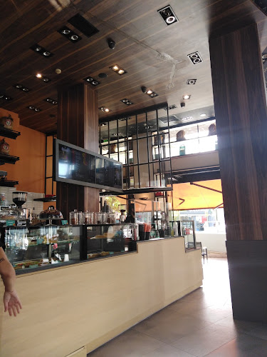 Mikel Coffee Anthoupoli - Περιστέρι