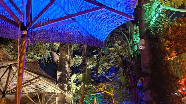 The Place Secret Yard - Αθήνα