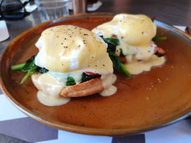 Sway Cocktail & Food Bar Corfu - Γαστρονομία και φιλοξενία