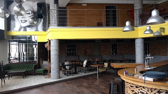 Σίνεμα, Cafe Bar - Γαστρονομία και φιλοξενία