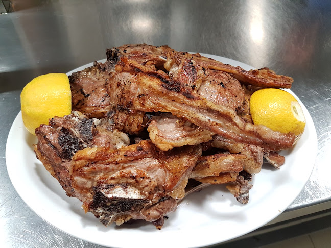 Opinii despre Ταβέρνα ο Βενετσάνος în CORINTH - Γαστρονομία και φιλοξενία