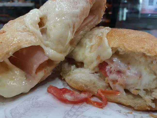 Μπουγάτσα Καφέ "Στης Λευκής" Breakfast Coffee "Stis Lefkis" - Γαστρονομία και φιλοξενία