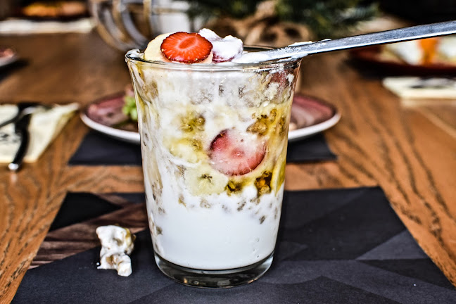 Comentarii opinii despre Model Urban Style Bar