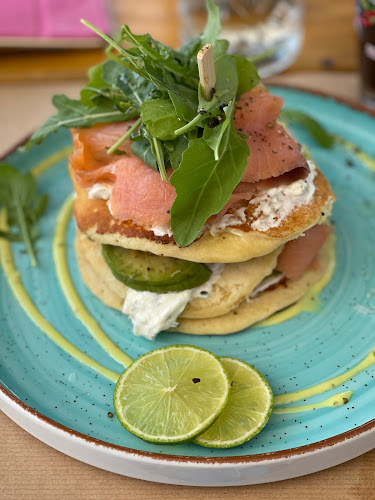 Decimo Coffee & Brunch - Γαστρονομία και φιλοξενία