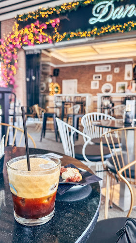 Opinii despre The Dandy Bar & Eatery în Νέο Ψυχικό - Γαστρονομία και φιλοξενία