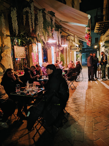 ABABA - Γαστρονομία και φιλοξενία