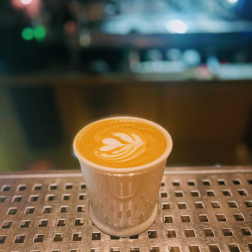 25ης Μαρτίου 102, Πετρούπολη 132 31