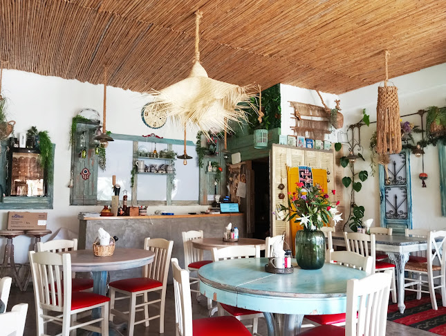 Κάτι Ψένεται - Ζαχάρω