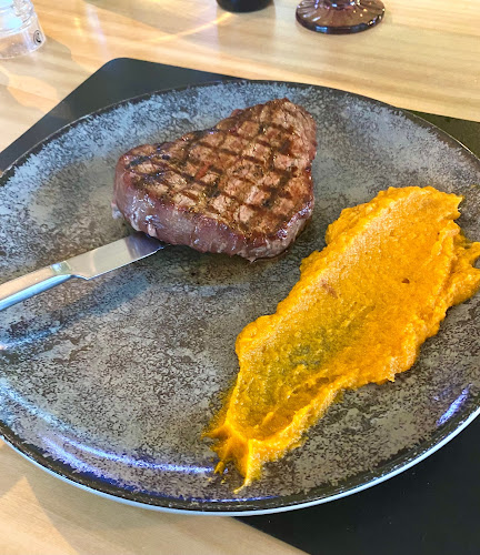 Φιλέτο restaurant