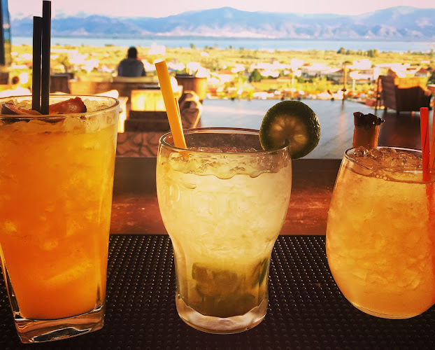 Aqua Terra " restaurant/cocktail bar/cafe" - Καινουργιο