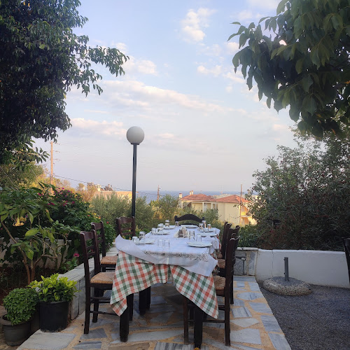 Opinii despre Κυρά Ματούλα în Μαυροβούνι - Γαστρονομία και φιλοξενία