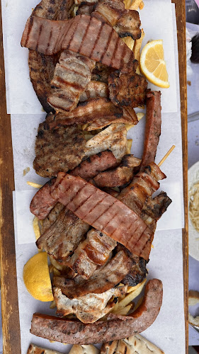 Comentarii opinii despre Μεζεδοπωλείο Σχολαρχείο