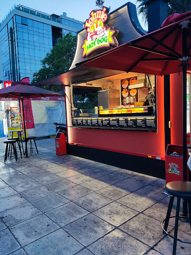 Johnie Hot Dog Συγγρού