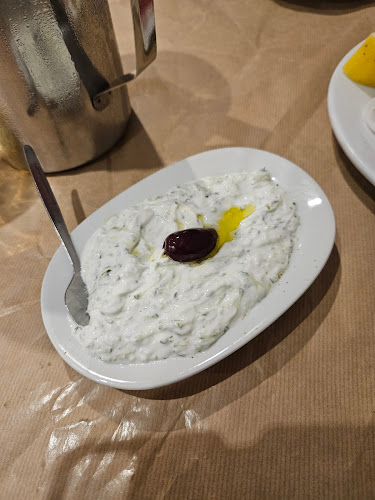 Dimitrakopoulou 91-93, G Olymbiou 10, Athina 117 41