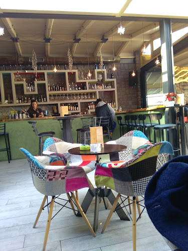 Opinii despre Malibu în Πάτρα - Γαστρονομία και φιλοξενία