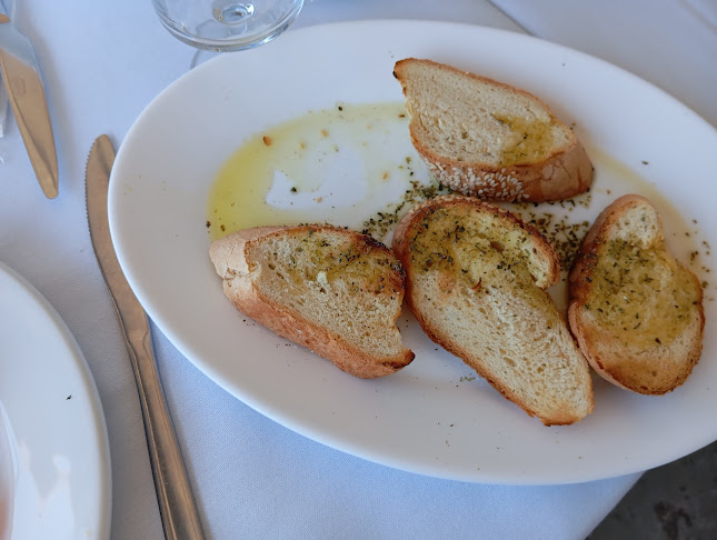 Opinii despre ΤΟ ΚΥΜΑ în Παλαιά Φώκαια - Γαστρονομία και φιλοξενία