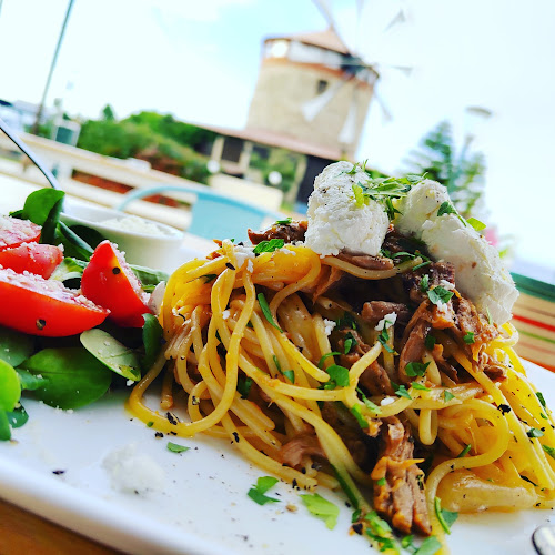 Comentarii opinii despre Kompologaki Rooftop Restaurant-MezzeBar