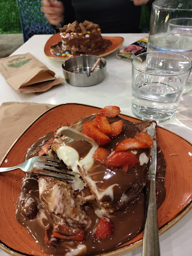 Opinii despre Μια Γλυκιά Ιστορία în Παλαιό Φάληρο - Γαστρονομία και φιλοξενία