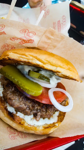Comentarii opinii despre Sam burgers