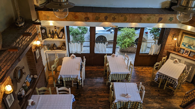 Ουζερί Ουρανός - Γαστρονομία και φιλοξενία